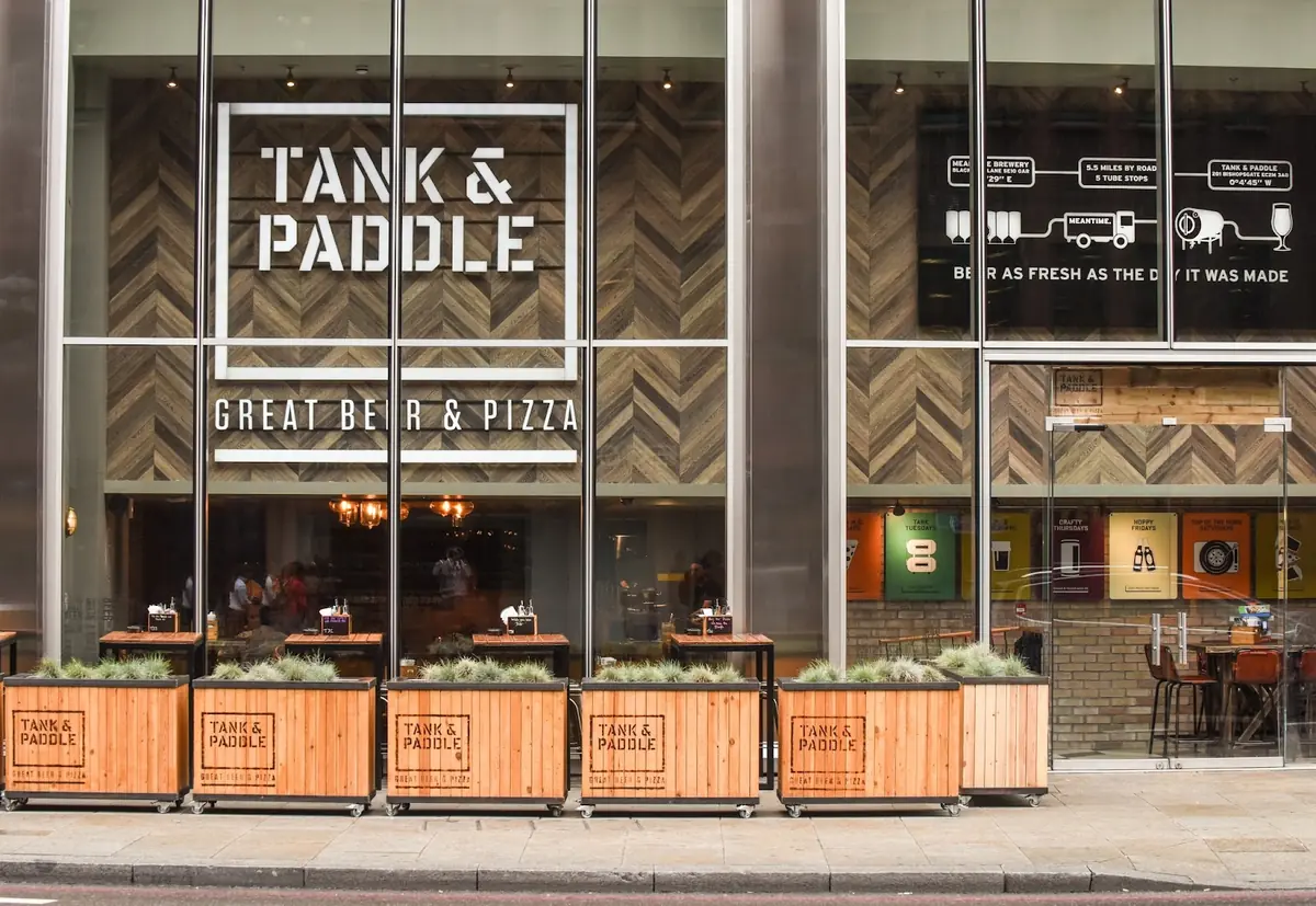 Tank & Paddle Bishopsgate photo (photo 1 of 3)