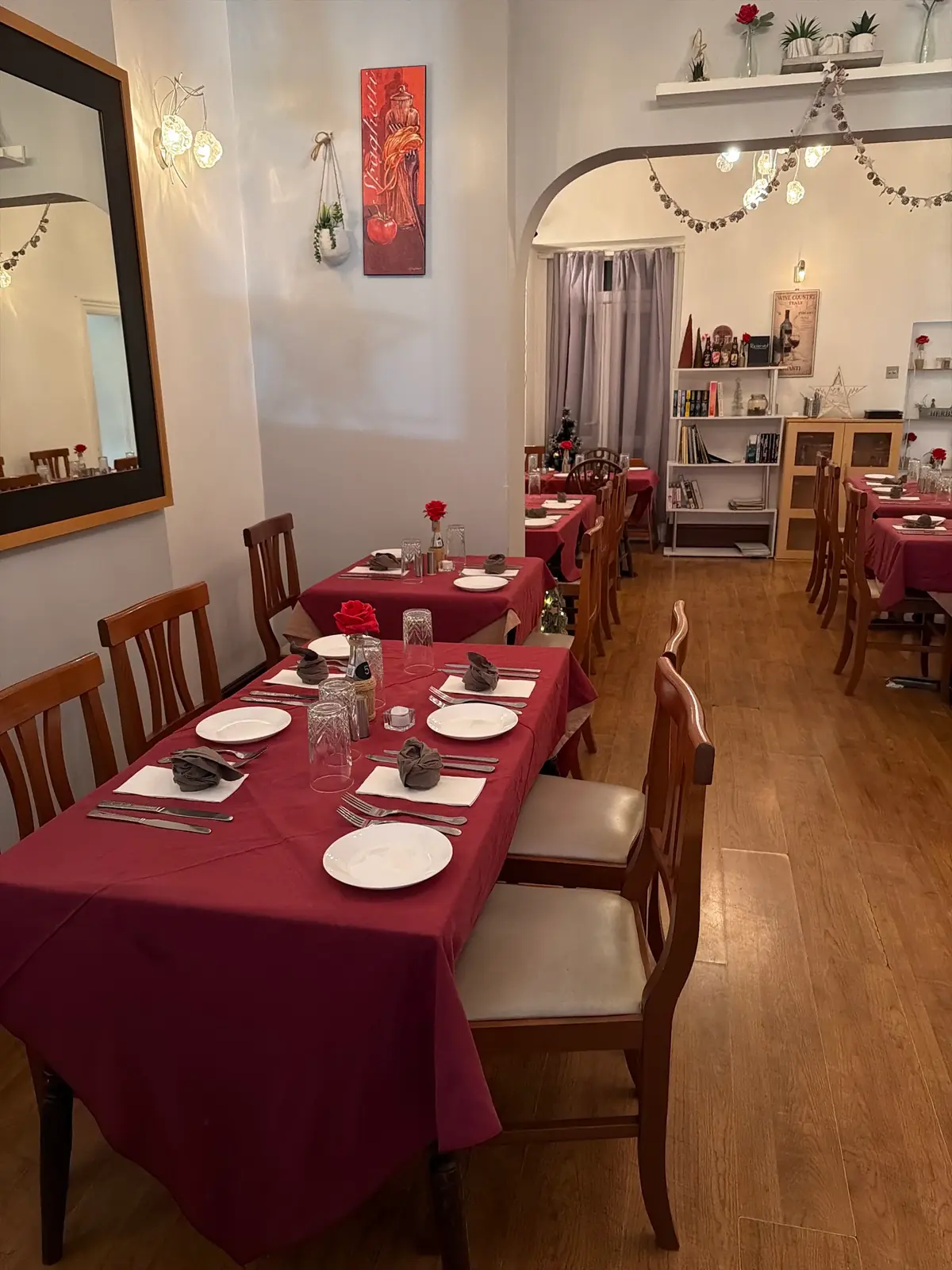 Mamma Rosa Restaurant & Bar