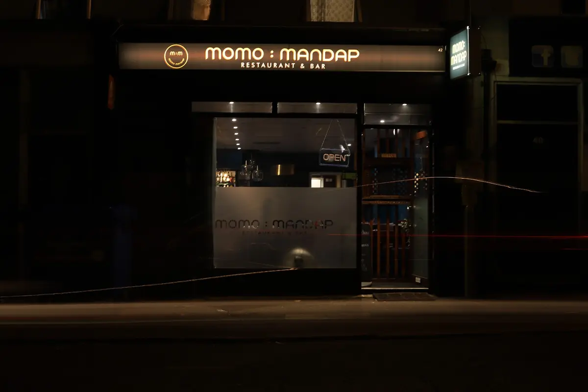 momo mandap