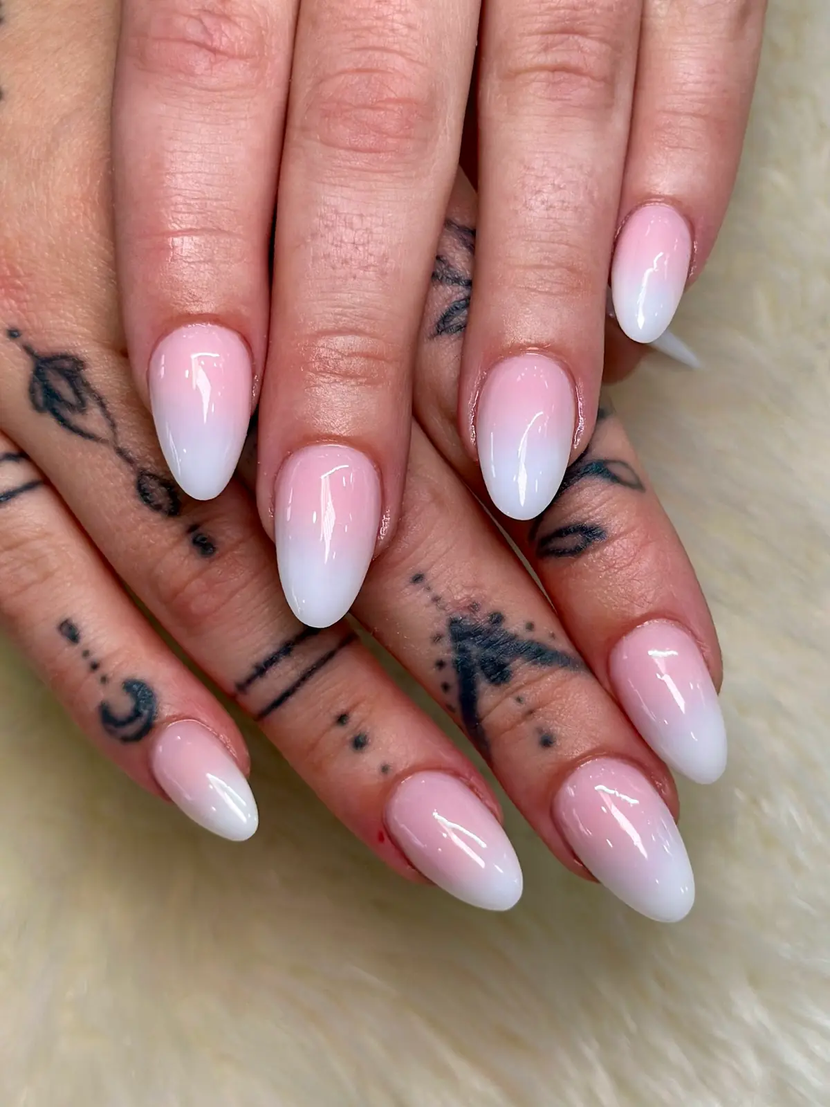 Lux Nails & Spa photo (photo 3 of 3)