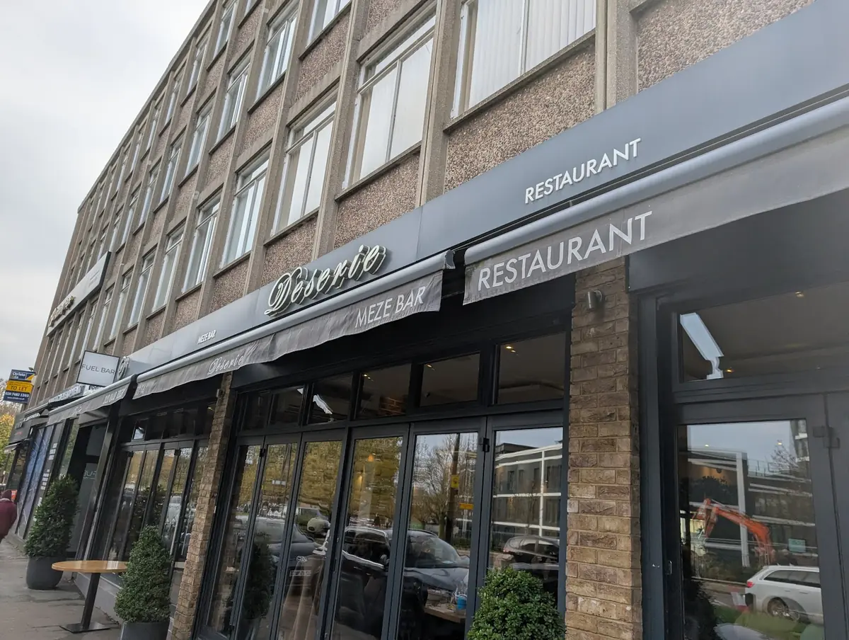 Deserie Restaurant