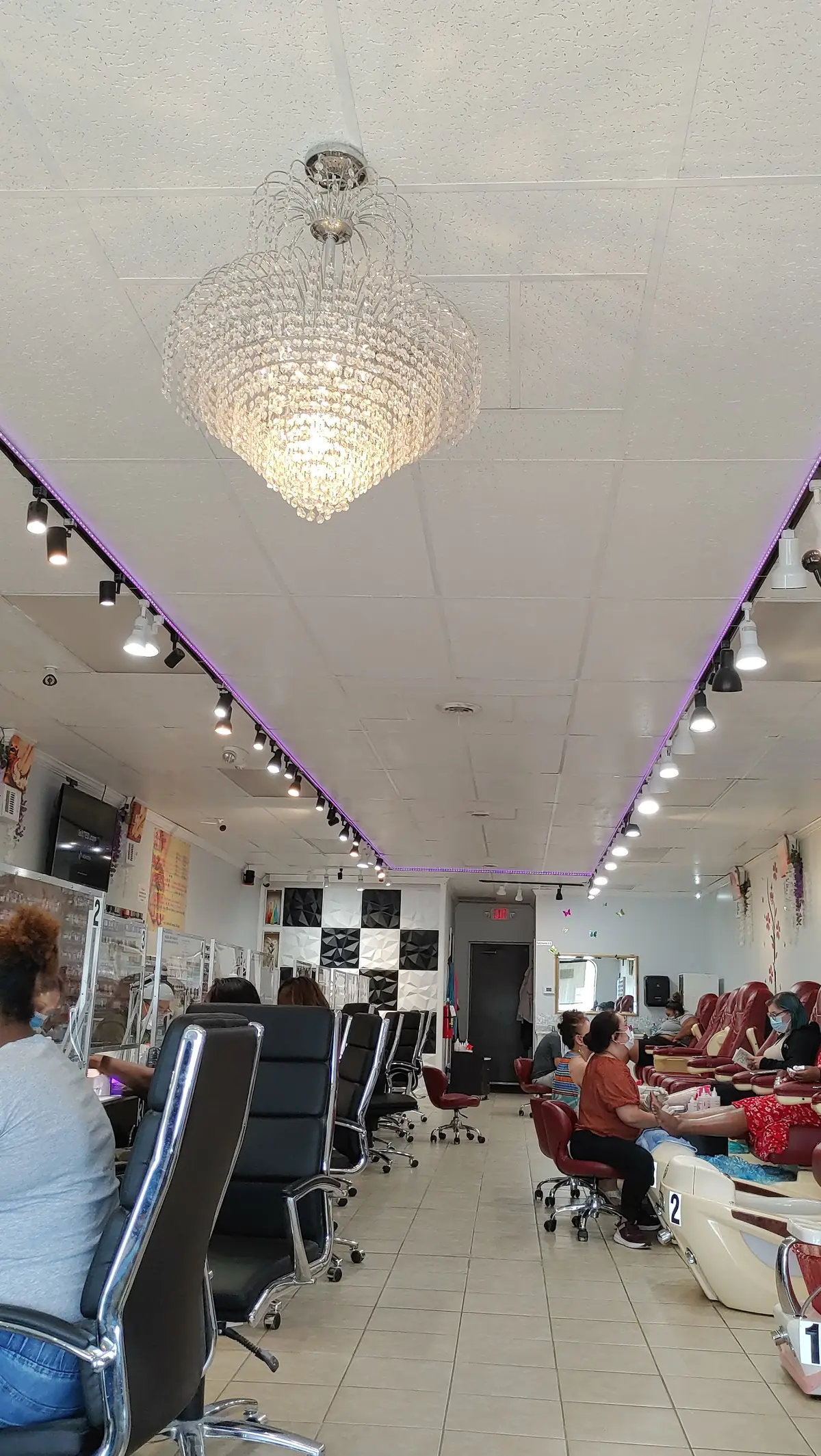 NAIL & SPA ( E 9 Mile & Hilton rd ) photo (photo 3 of 3)