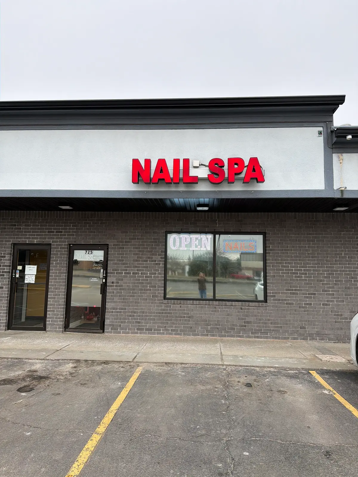 NAIL & SPA ( E 9 Mile & Hilton rd ) photo (photo 1 of 3)