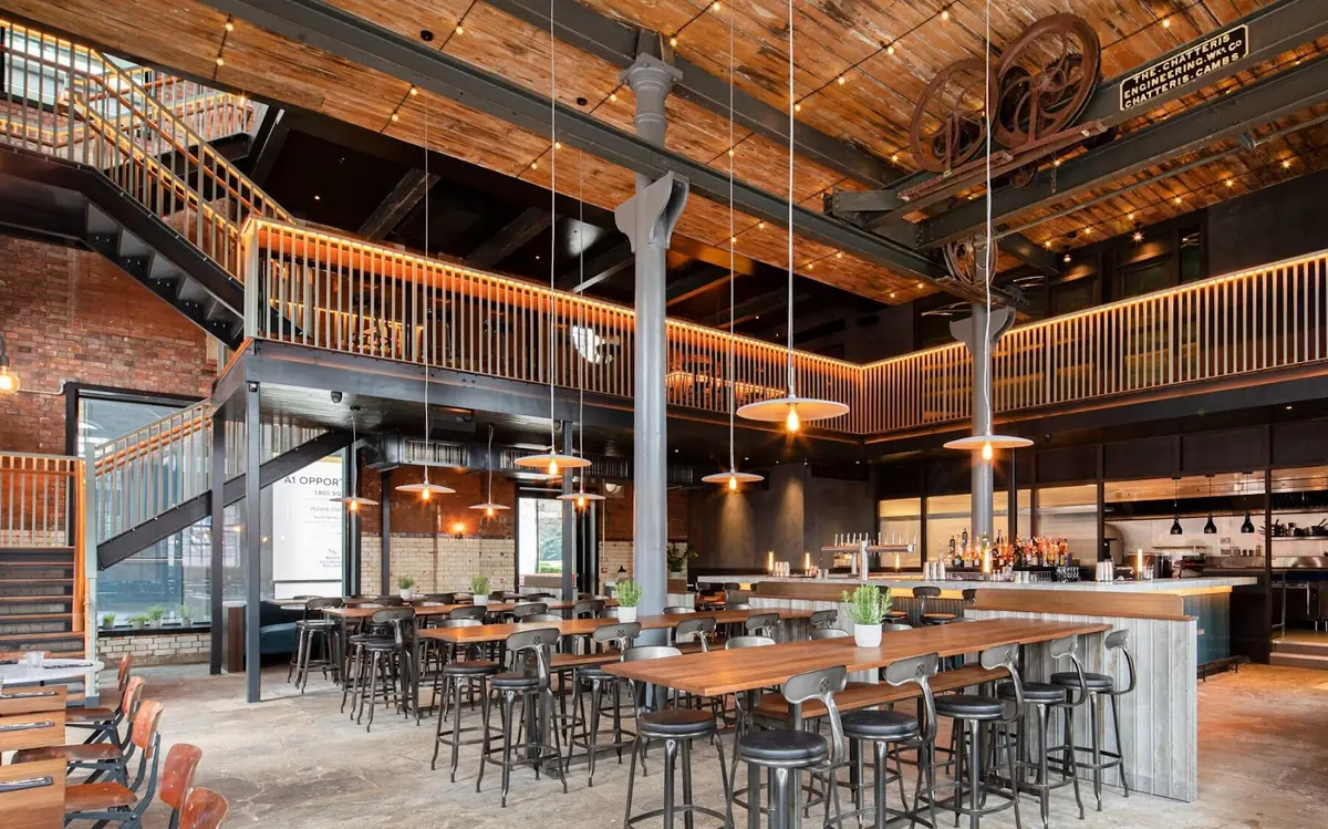 The Light Bar & Dining