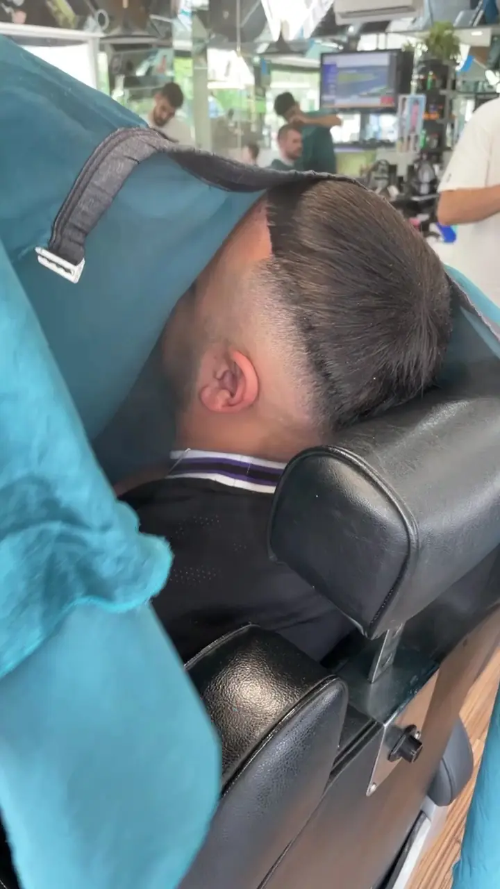 Kami's Barber Shop photo (photo 2 of 3)