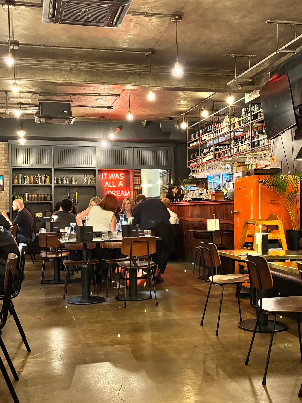Dirty Bones Soho photo (photo 2 of 3)