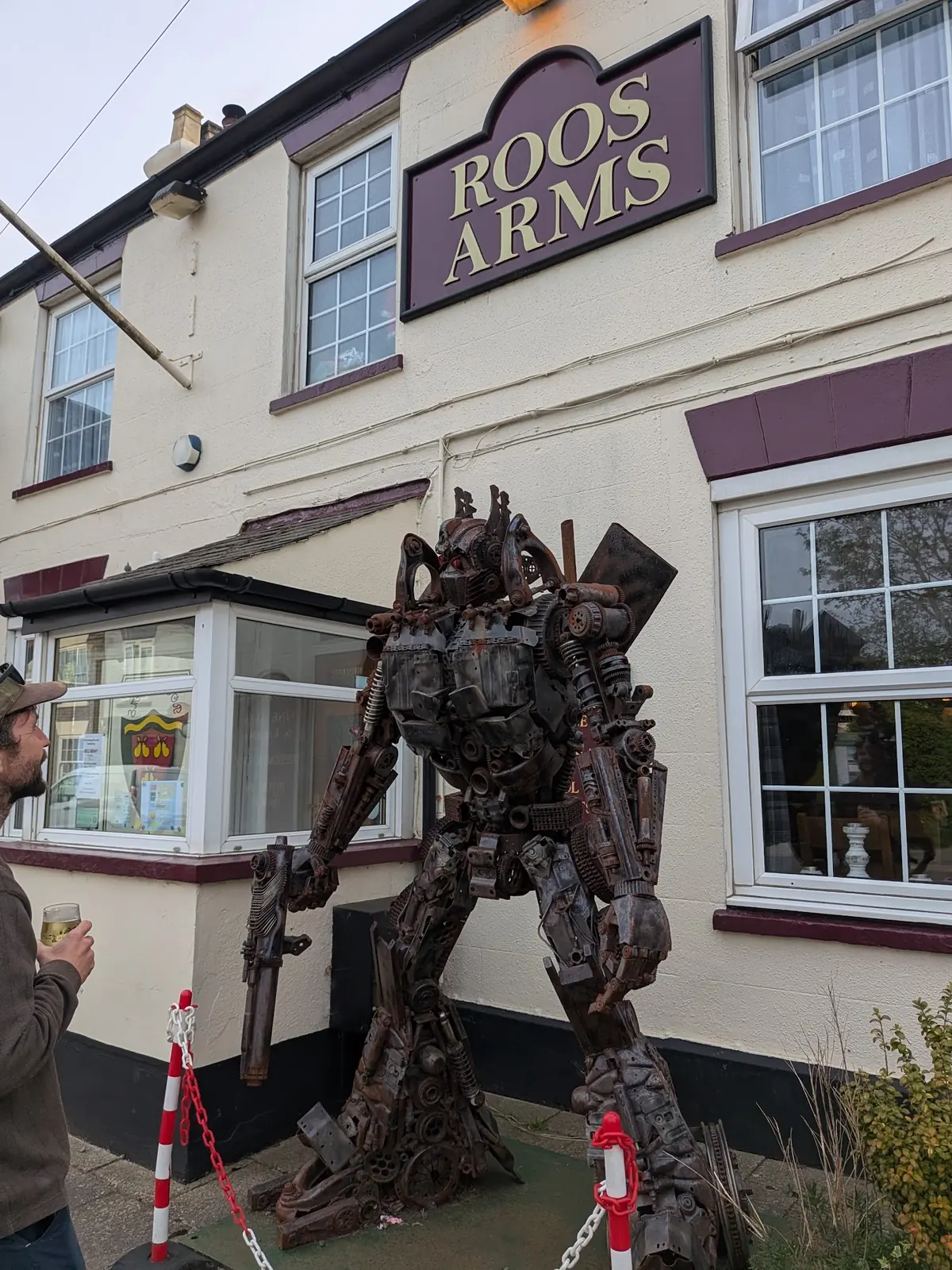 Roos Arms photo (photo 2 of 3)
