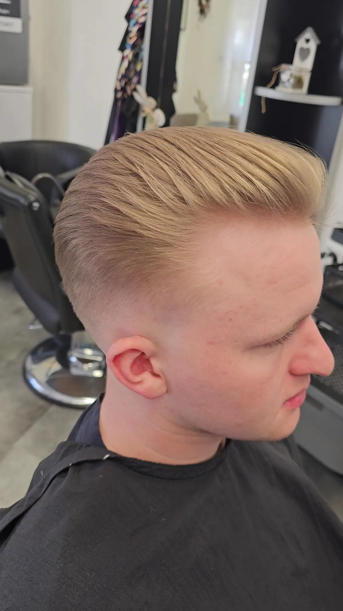 Salon Beppo photo (photo 2 of 3)