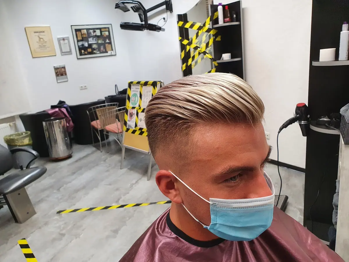 Salon Beppo photo (photo 1 of 3)
