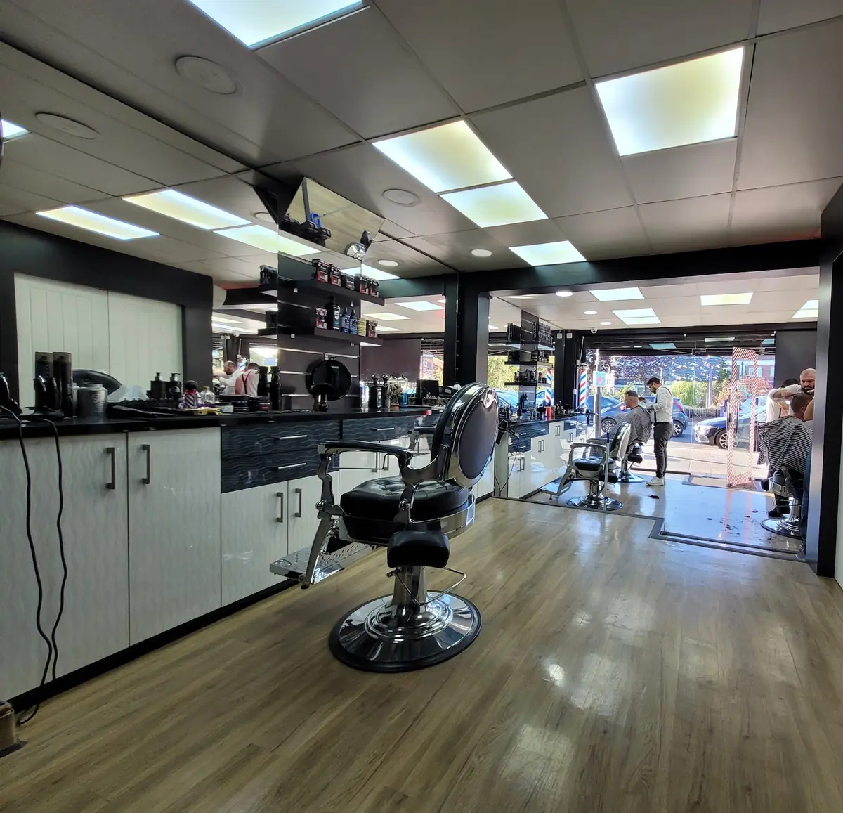 Togi & Ossie's Barbers photo (photo 1 of 3)