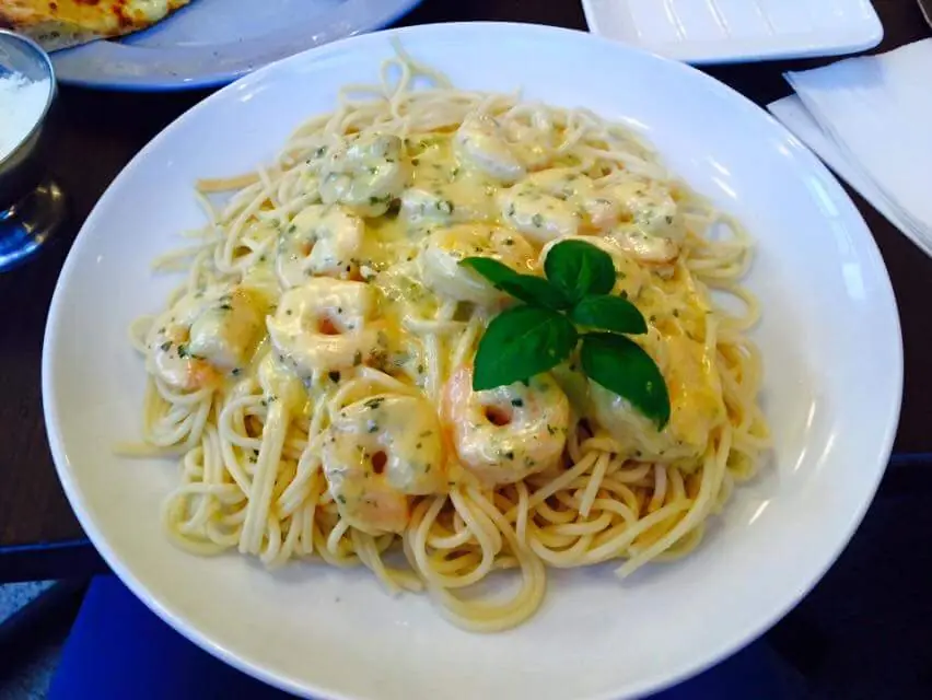 Franks Pizzeria photo (photo 1 of 3)