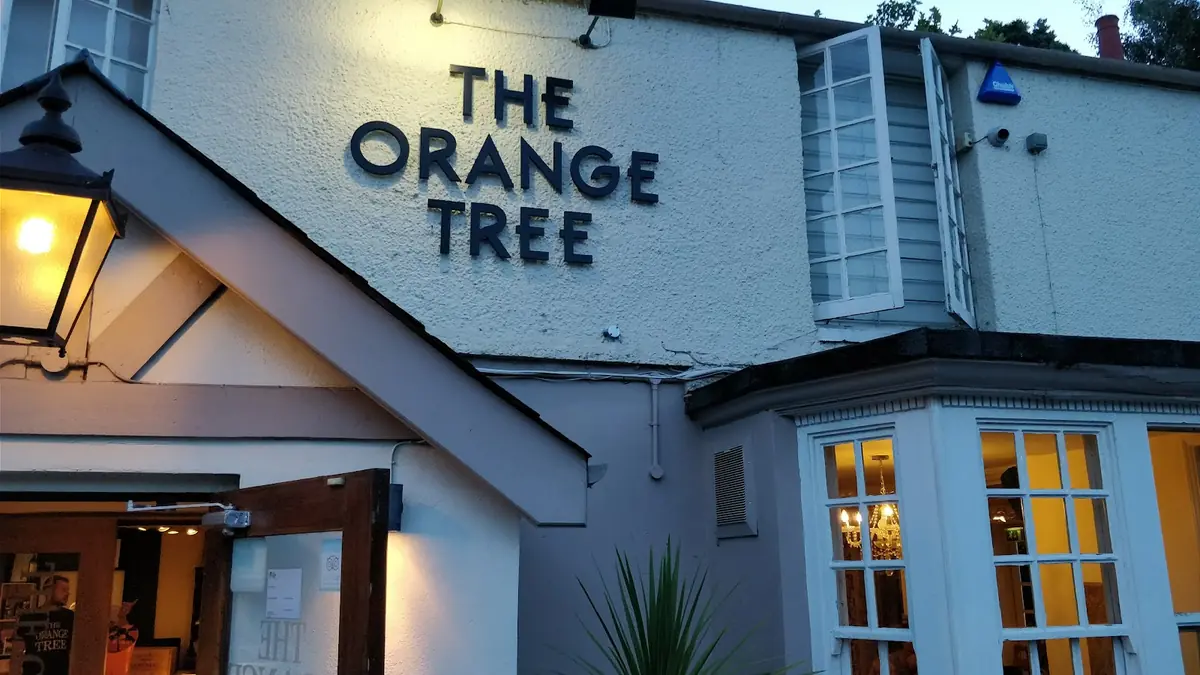 The Orange Tree — Bars in London