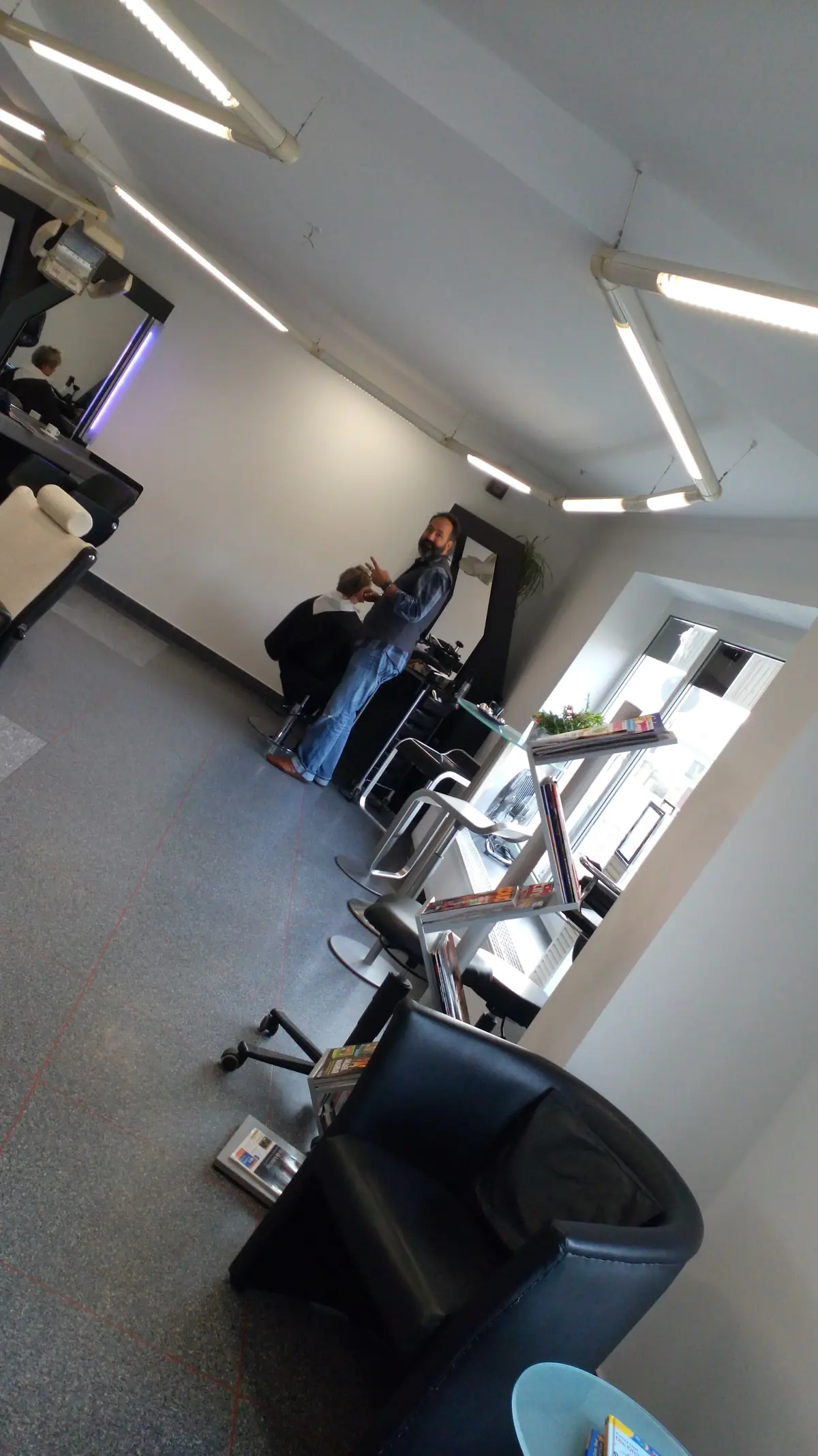 Haargenau Mars and Momo — Hair Salons in Wunstorf