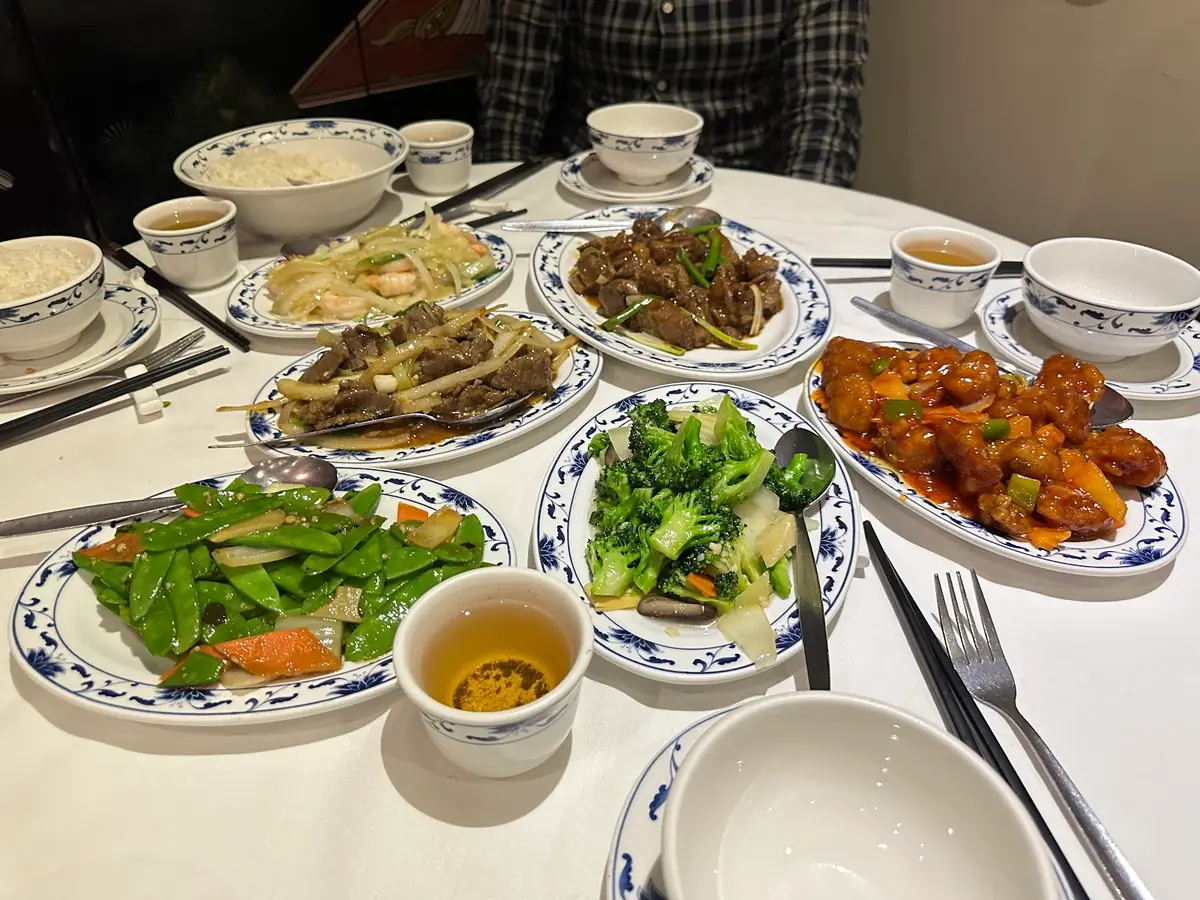 The Wok Inn Chinese Restaurant photo (photo 2 of 3)
