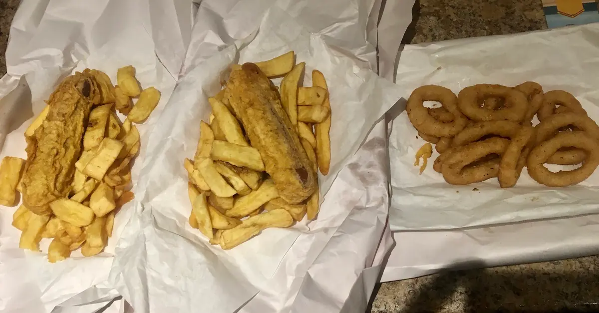Paul's Fish & Chicken Bar photo (photo 3 of 3)