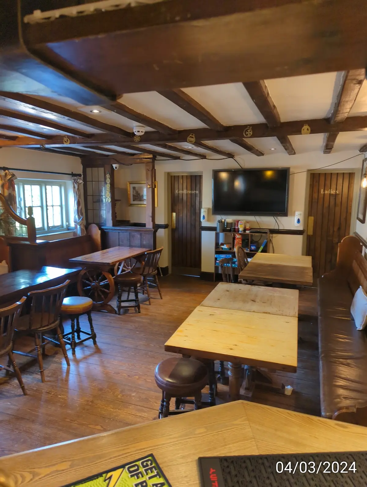 The Oak, Aston Clinton — Bars in Aylesbury