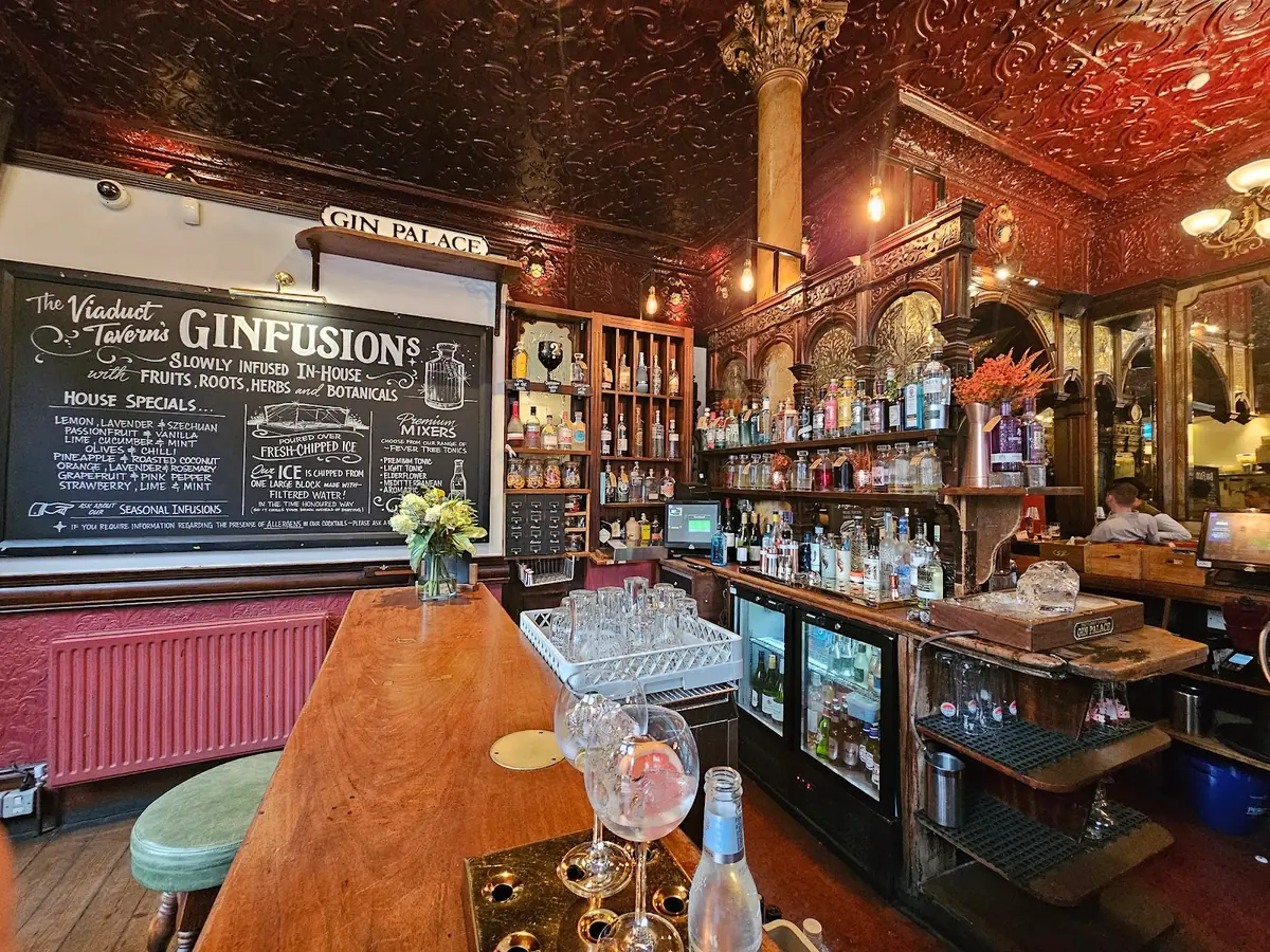 The Viaduct Tavern, EC1