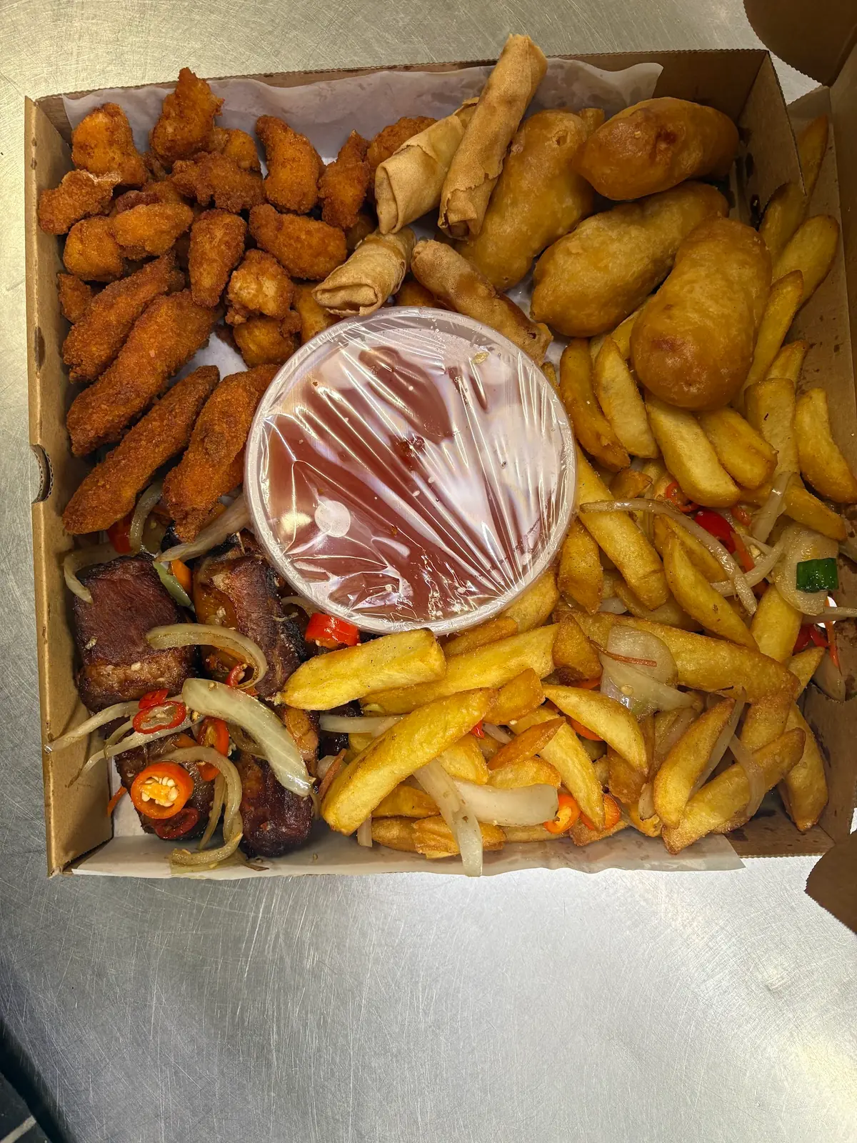 JADE PALACE Chinese And Thai Takeaway photo (photo 1 of 3)