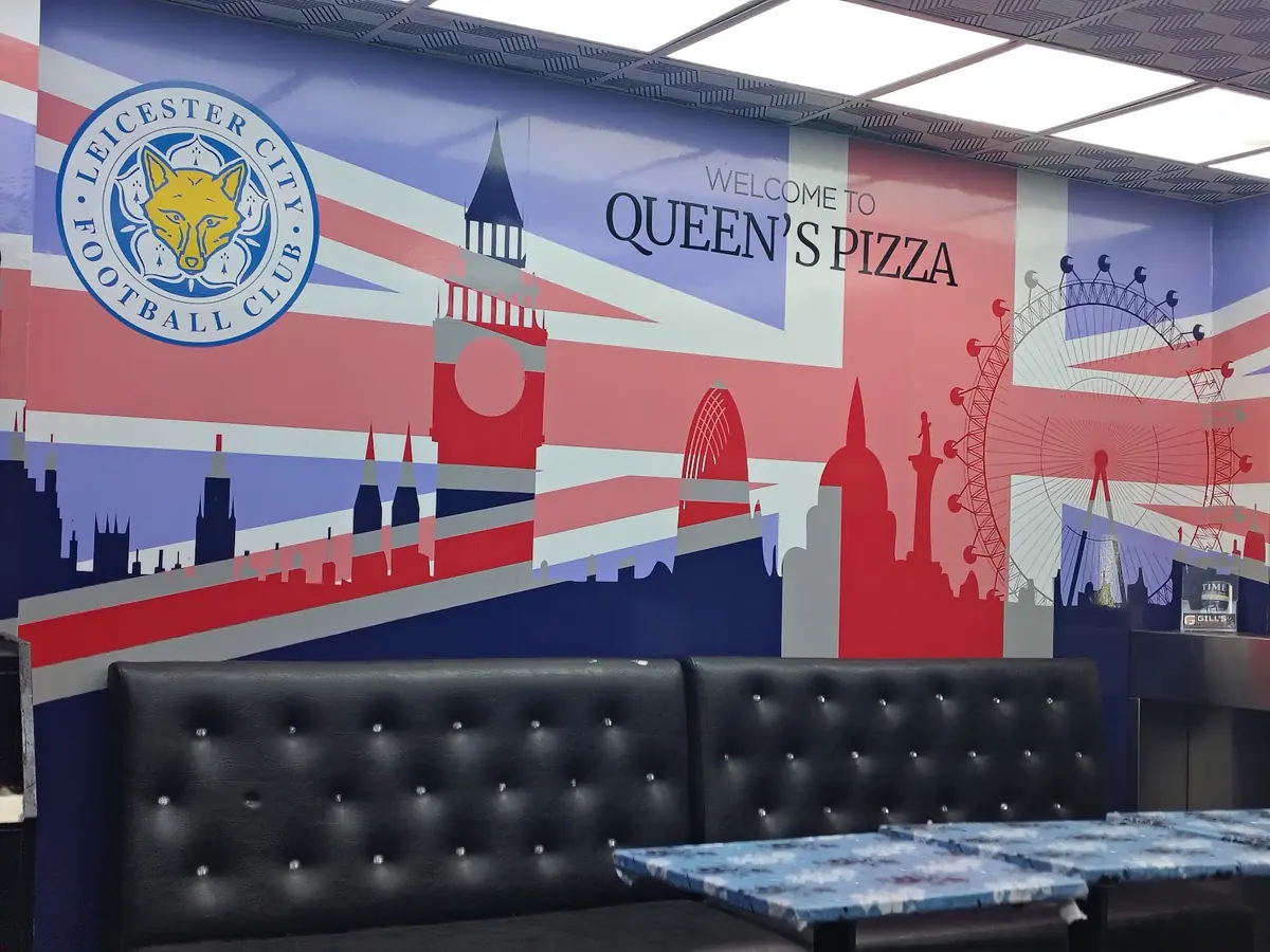 Queens Chicken And Pizza photo (photo 2 of 3)