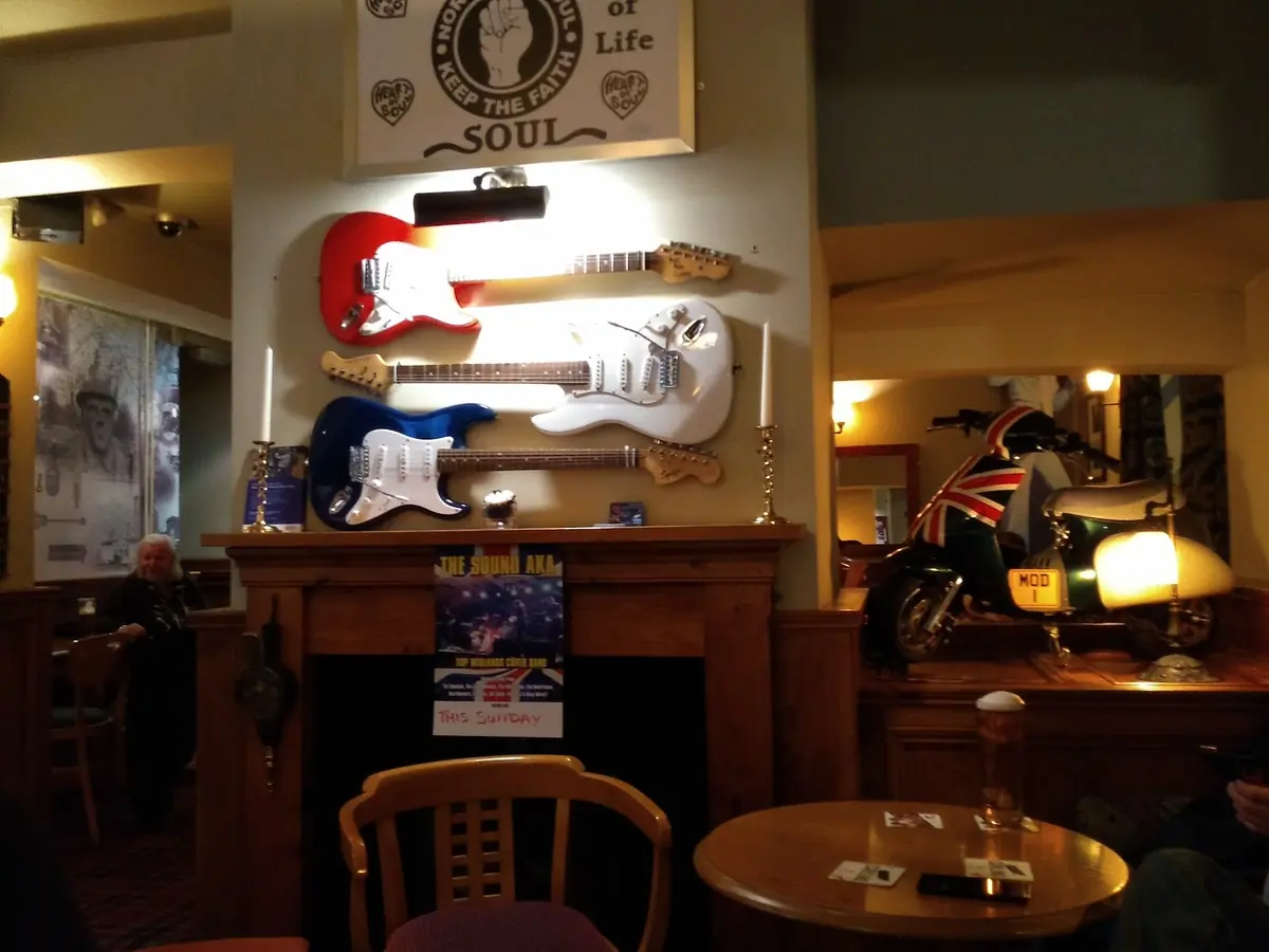 The Three Crowns — Bars in Willenhall