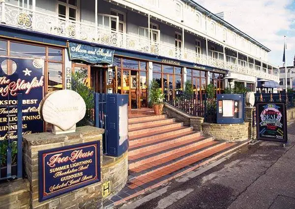 Moon & Starfish — Bars in Clacton On Sea