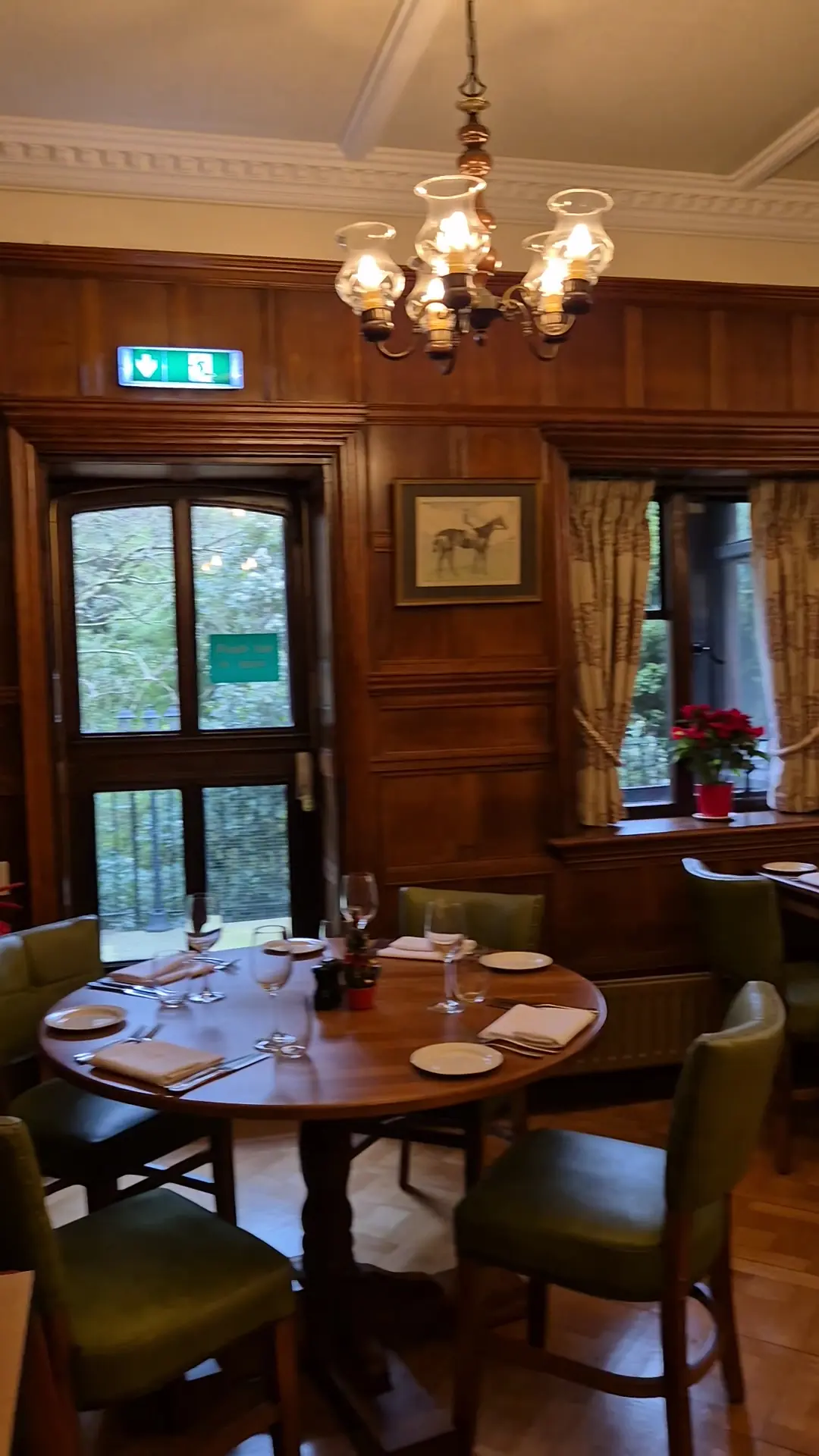Coombe Wood House photo (photo 1 of 3)