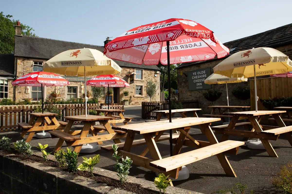 Ye Olde Cheshire Cheese Inn, Longnor