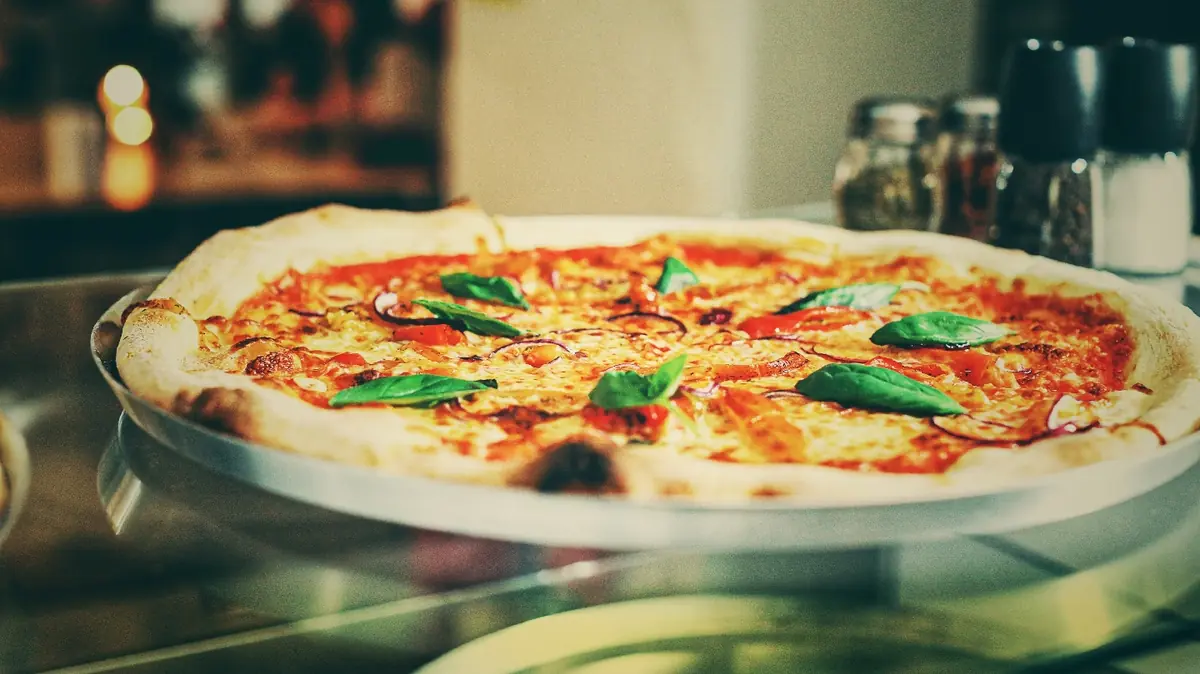 West Pizza — Pizza restaurants in Cardiff
