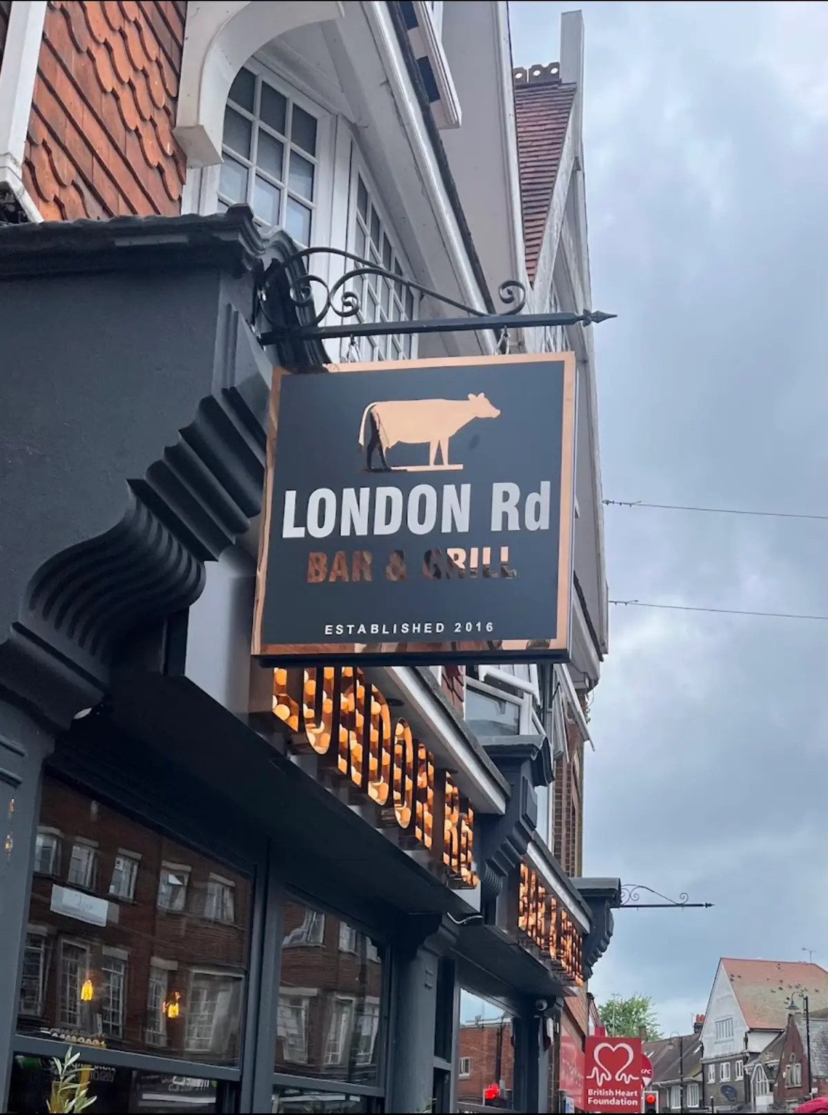 London Road Bar & Grill — Steakhouses in East Grinstead