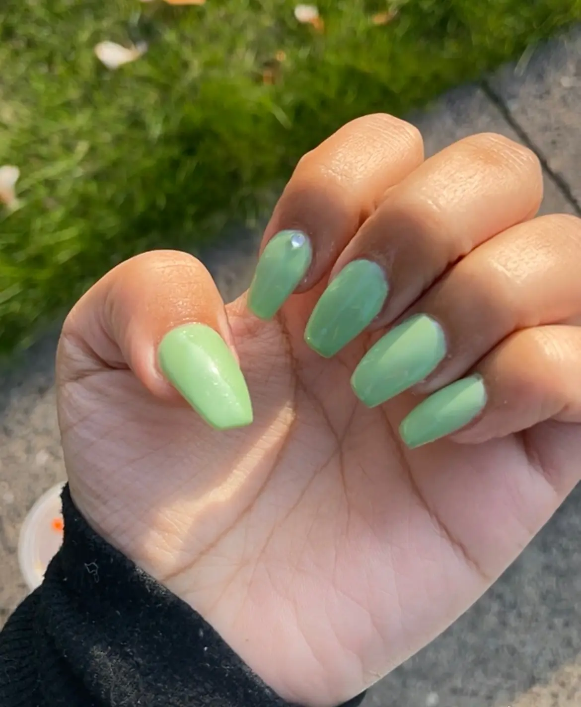 Le's nails photo (photo 3 of 3)