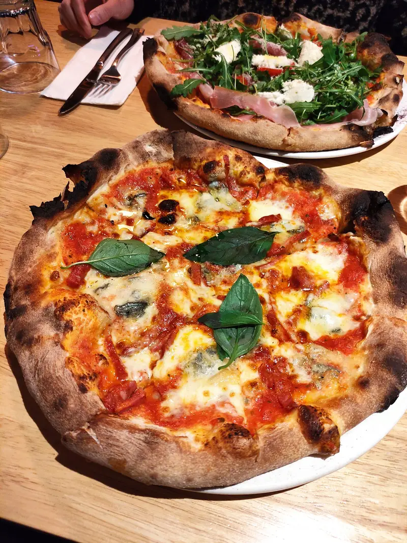 Pizzeria Mamma Mia photo (photo 2 of 3)