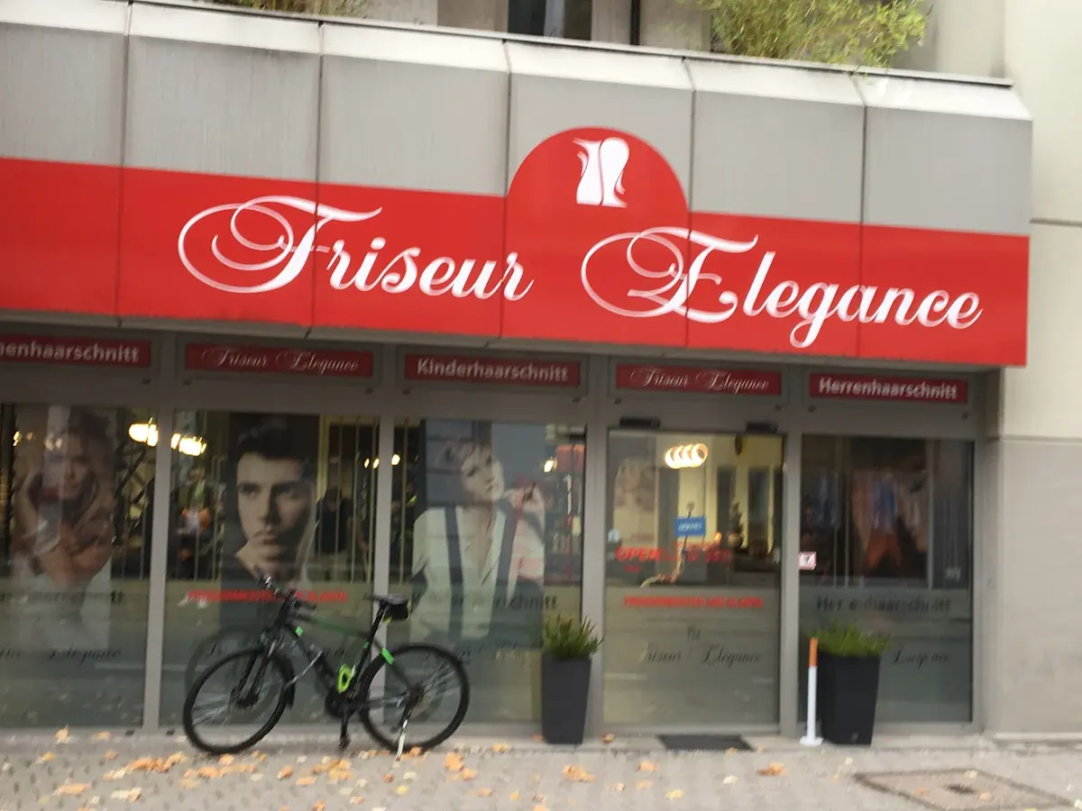 Friseur Elegance photo (photo 1 of 3)
