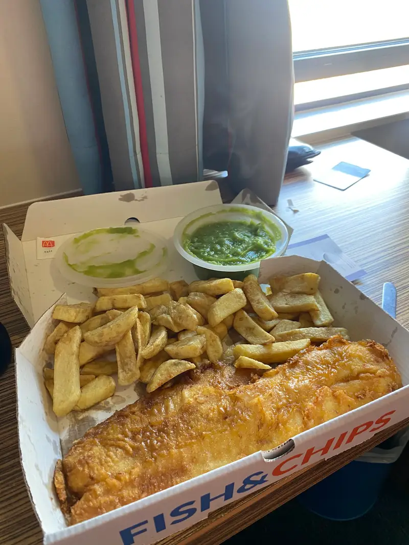 Top Fryers Fish Bar photo (photo 1 of 3)