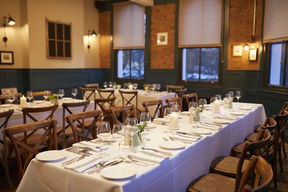 The Harpenden Arms, Harpenden — Bars in Harpenden