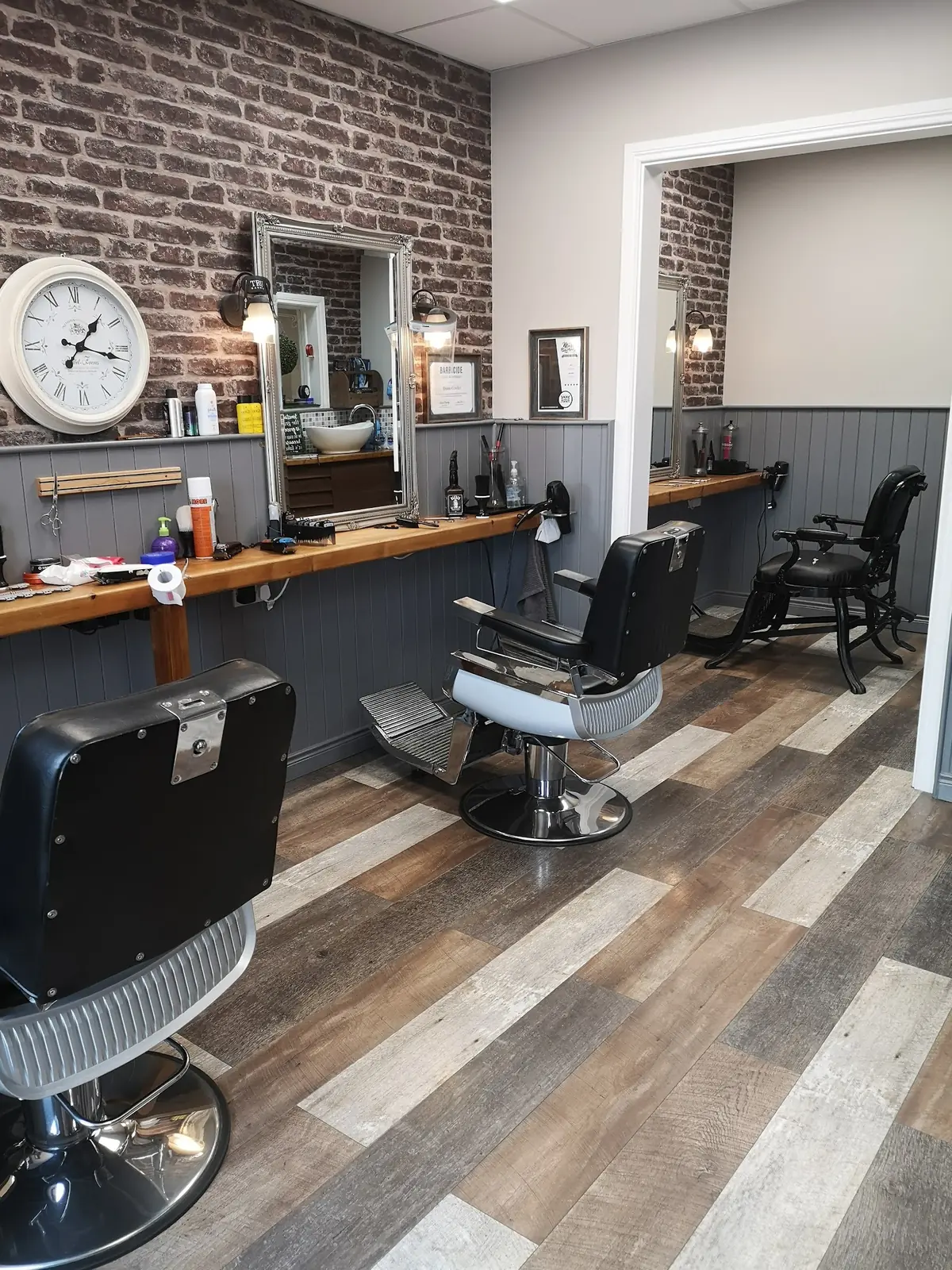 TERRY'S BARBER SHOP photo (photo 2 of 3)