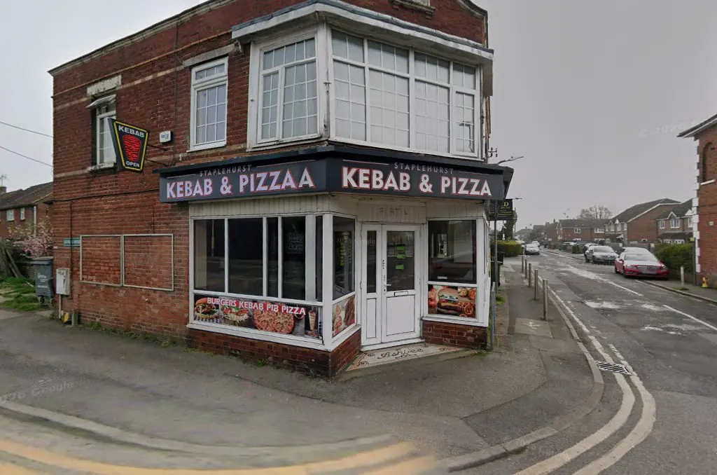 Staplehurst Kebab Pizza photo (photo 3 of 3)