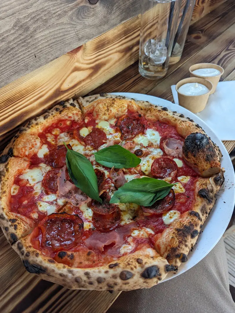 The People's Pizzeria photo (photo 2 of 3)