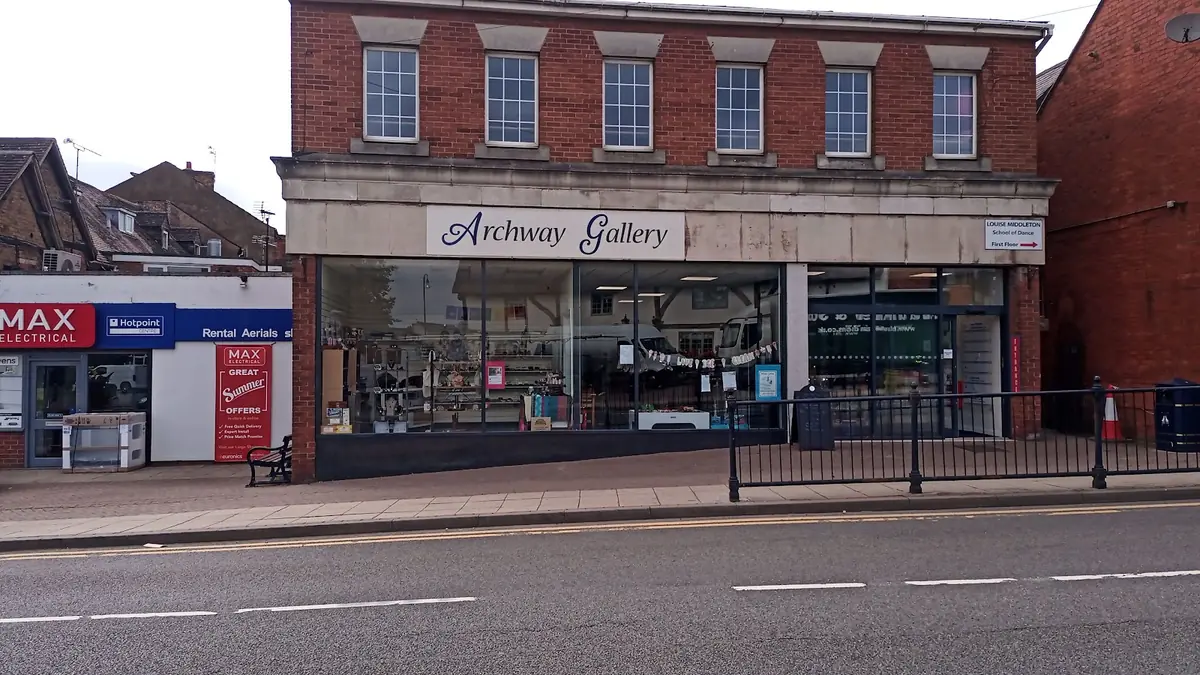 Miles's — Cafes in Lutterworth