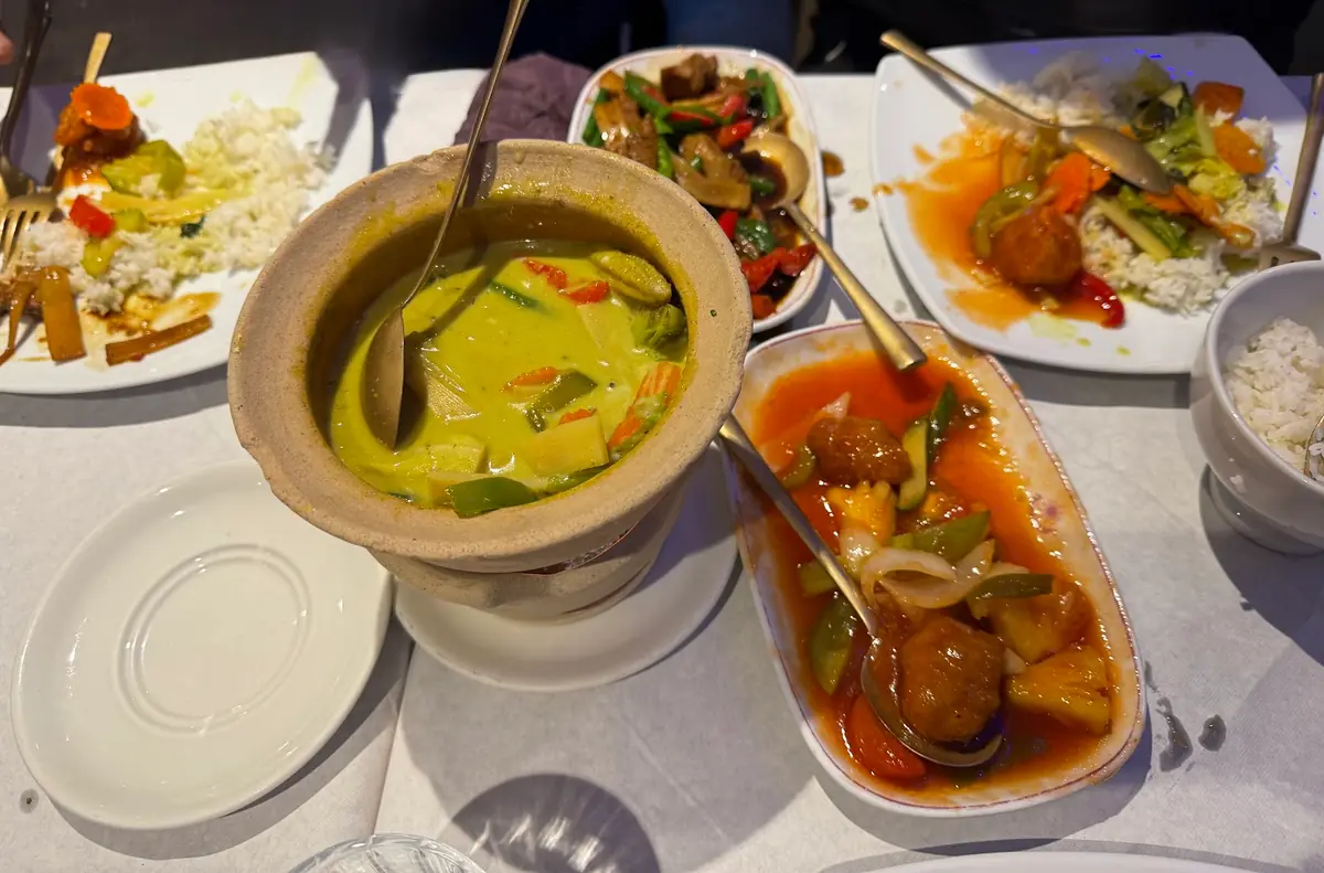 Araya Thai Restaurant Lincoln photo (photo 3 of 3)