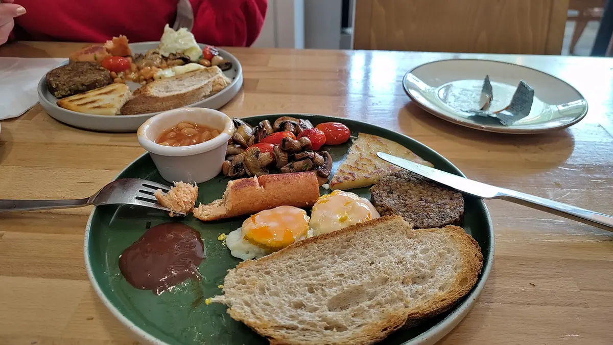Minto Breakfast Cafe photo (photo 2 of 3)