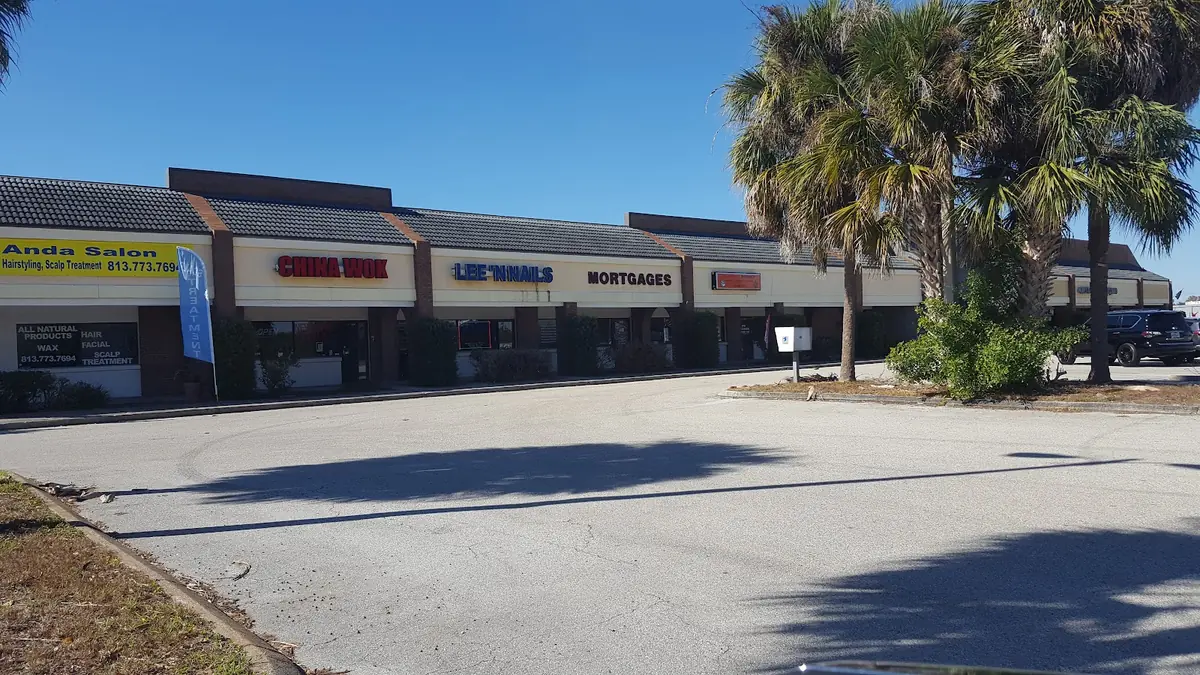 Apollo Beach Plaza — Shopping Malls in Apollo Beach