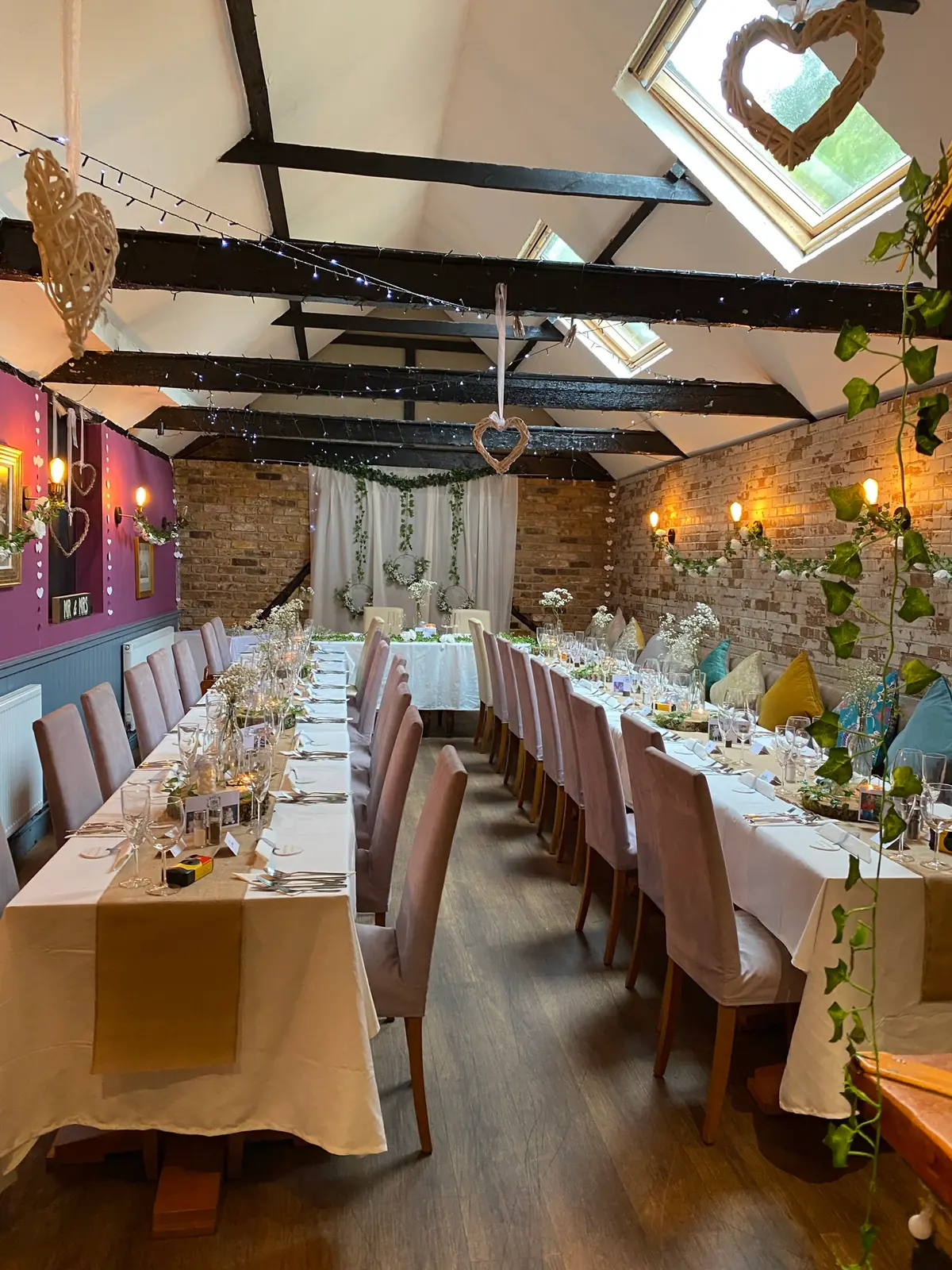 The Foresters Arms, Bagshot — Restaurants in Bagshot