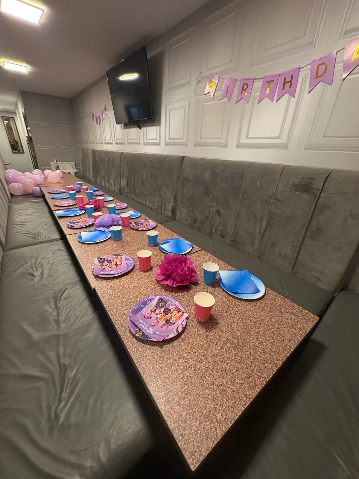 Diamonds cafe photo (photo 2 of 3)