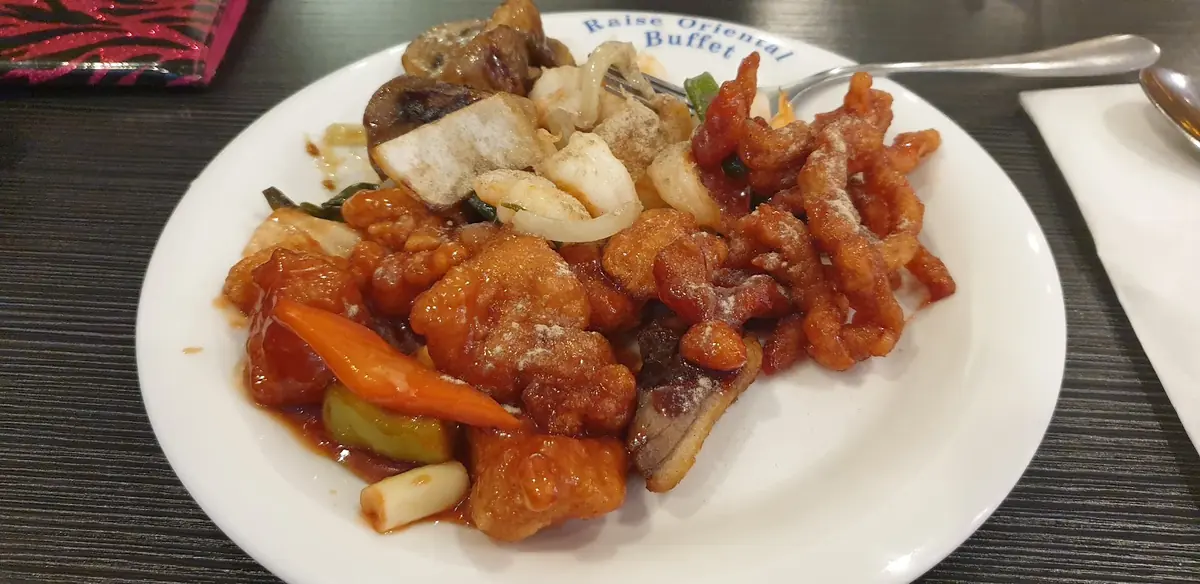 Raise Oriental Buffet photo (photo 2 of 3)