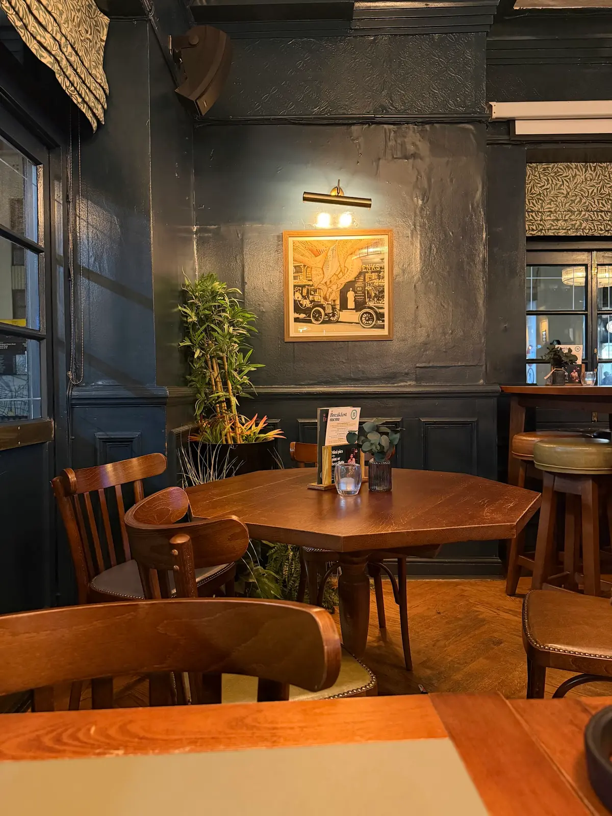 Travellers Tavern