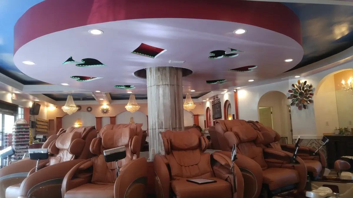 Vegas Nails & Spa photo (photo 3 of 3)