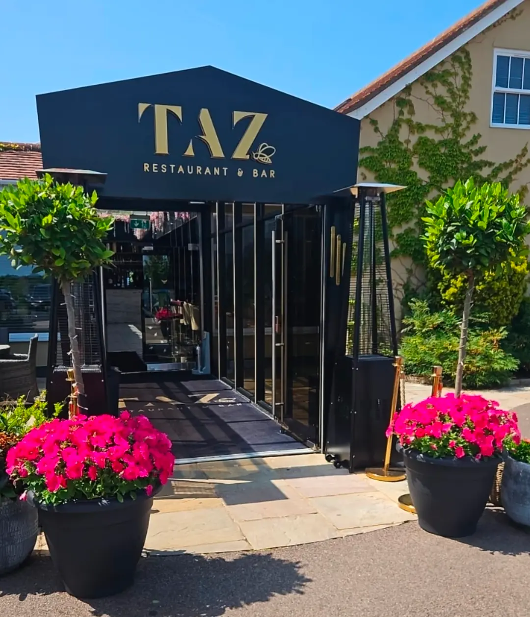 Taz Restaurant photo (photo 1 of 3)
