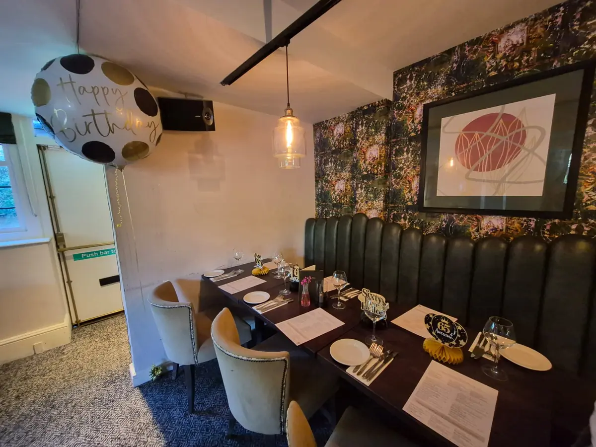 The Tudor Rose — Restaurants in Coulsdon