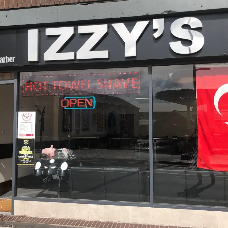 Izzy's Barber Shop photo (photo 2 of 3)