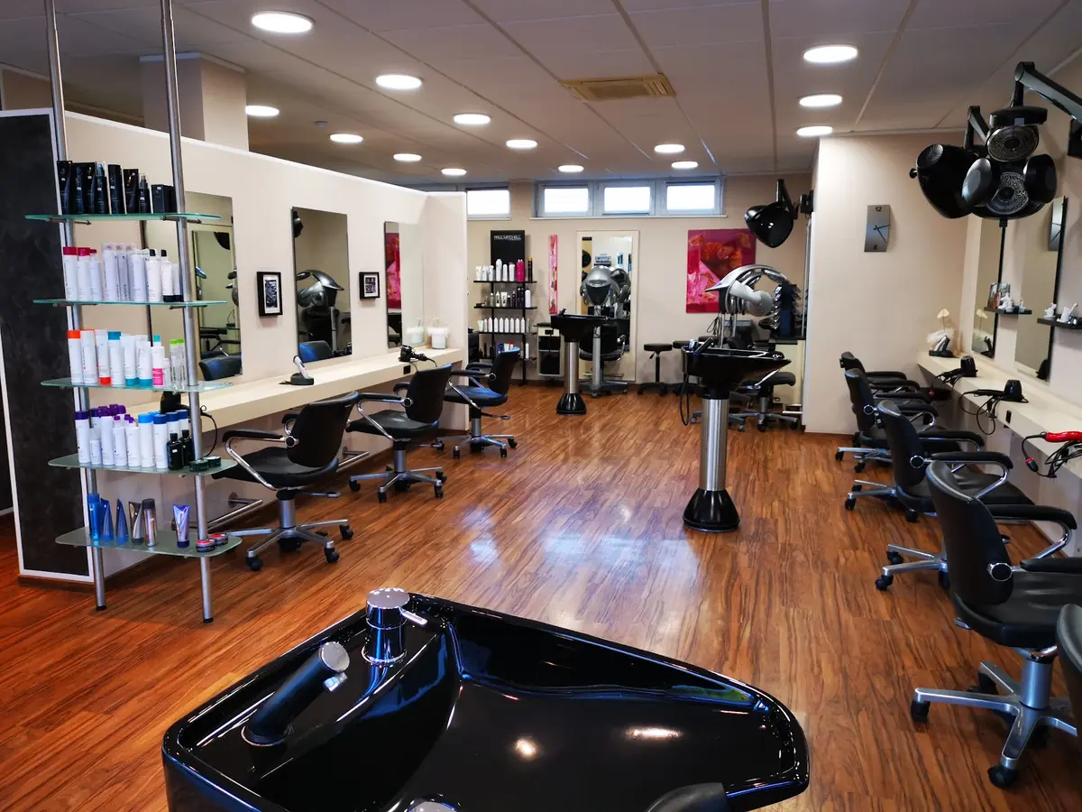 Friseur Sevim photo (photo 3 of 3)